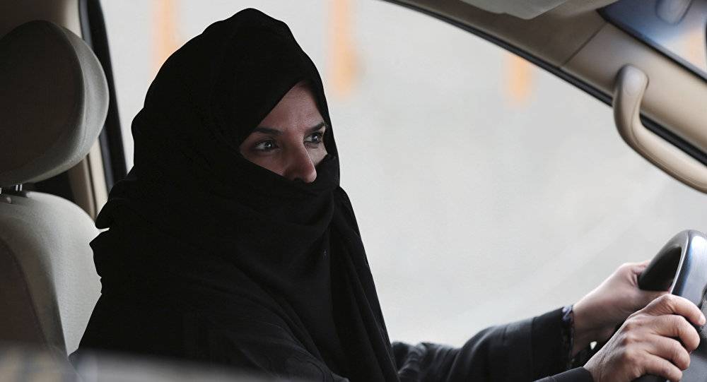 قبل بدء قيادة النساء للسيارات.. السعودية تجري تعديلات بقانون المرور