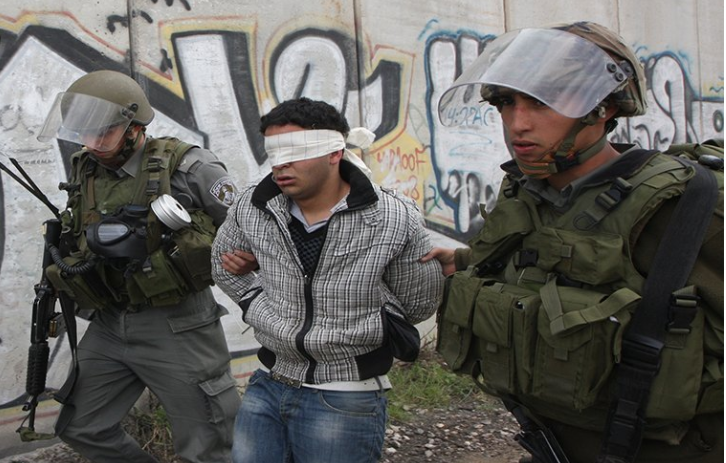 بينهم قيادي بالجهاد، اعتقال 7 فلسطينيين في الضفة