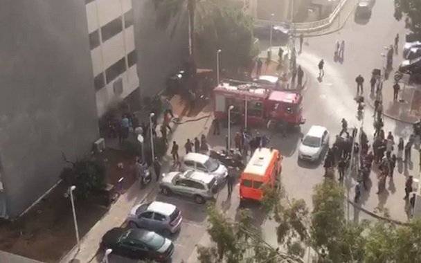 بالفيديو - اندلاع حريق في مستشفى رفيق الحريري