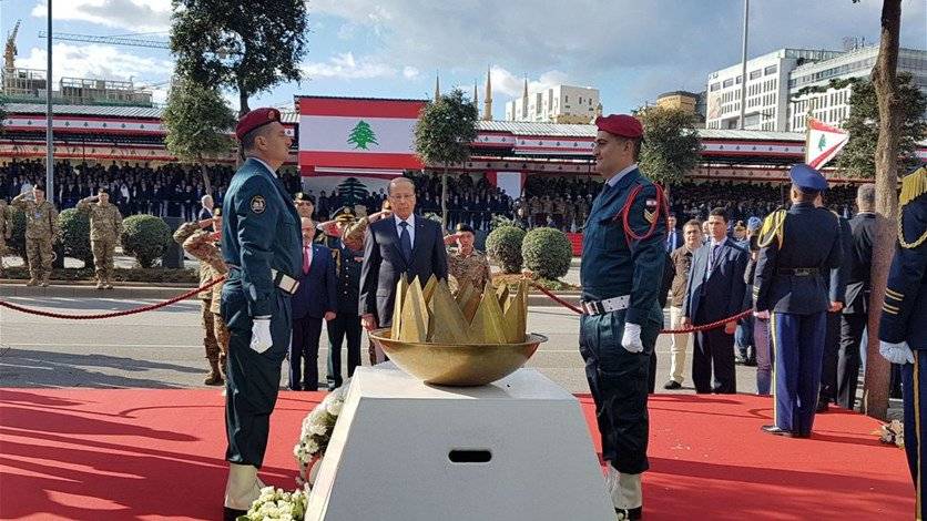بالصورة - الرئيس عون يضع الإكليل على النصب التذكاري