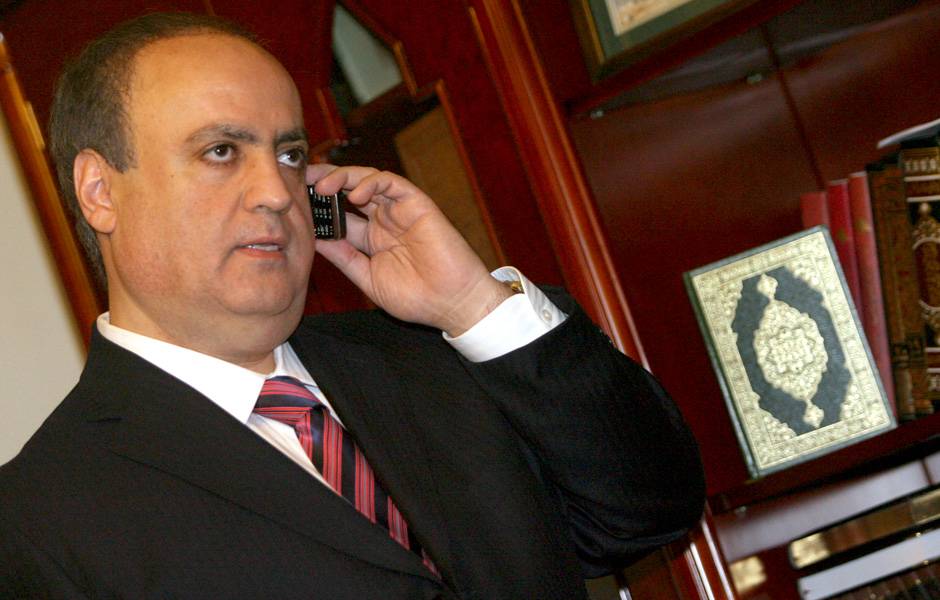 وهاب عبر "تويتر": عزيزي سعد الحريري تستطيع أن تواجه العالم إذا كنت قوياً في وطنك لذا إفعل ما يمليه ضميرك ومصلحة وطنك ولبنان قادر على حمايتك وحمايتنا