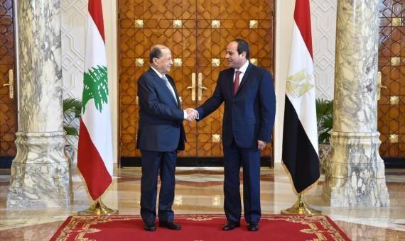 قبيل لقائه الحريري.. السيسي يتلقى اتصالاً من عون