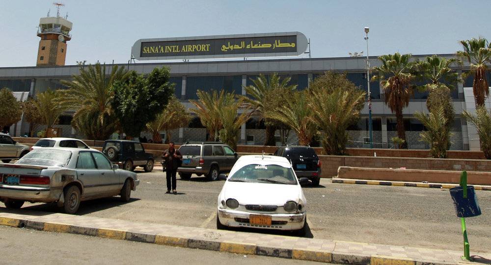 هبوط أول طائرة في صنعاء على متنها عمال إغاثة