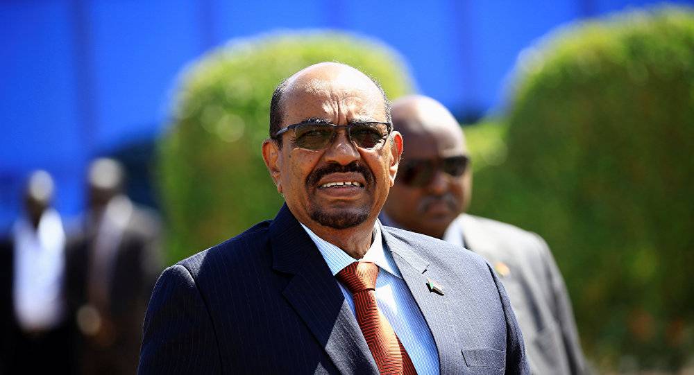 البشير: الخطة الأمريكية هي تقسيم السودان إلى 5 دول