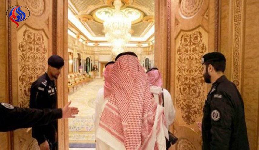 معارض سعودي يكشف عن الفضائح والجرائم لأمراء آل سعود