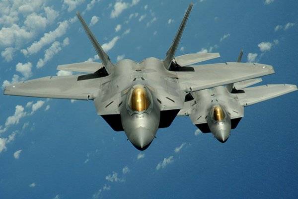 مقاتلات F-22 أمريكية تتجه إلى كوريا الجنوبية