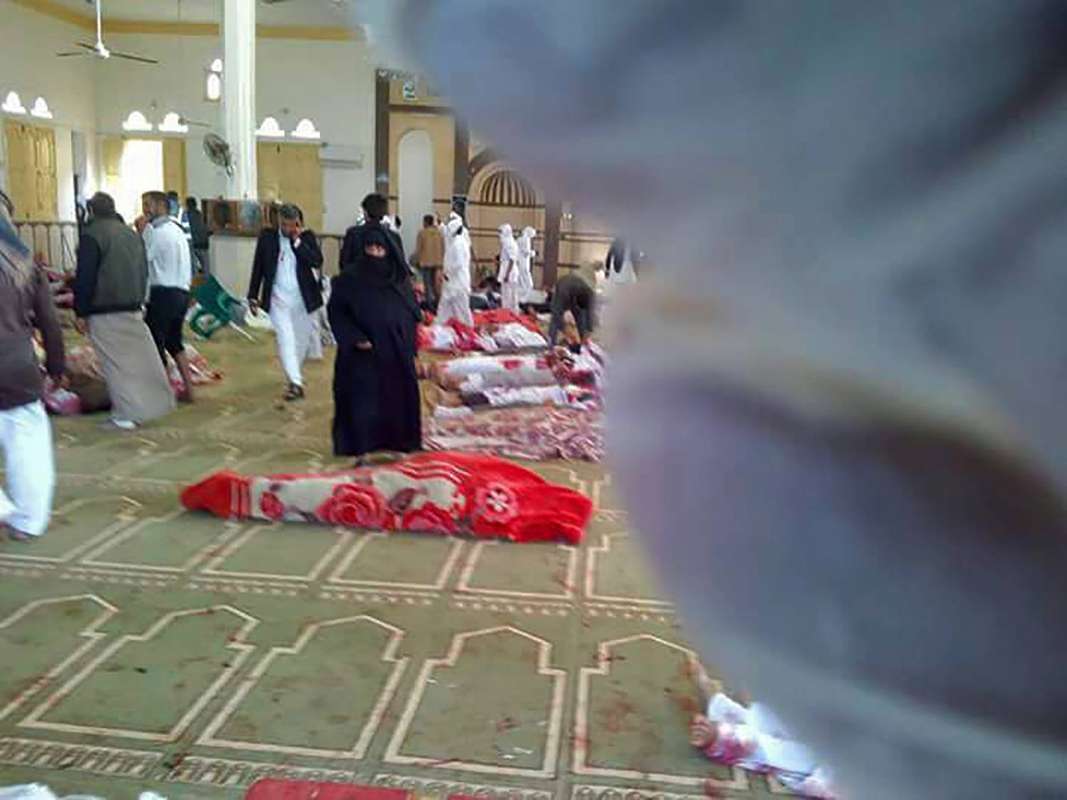 روايات شهود.. هكذا وقعت مجزرة مسجد العريش
