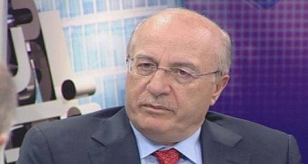 خوري: الحريري مر بتجربة قاسية وسيقوم بتغييرات قد تشمل قريبين وبعيدين