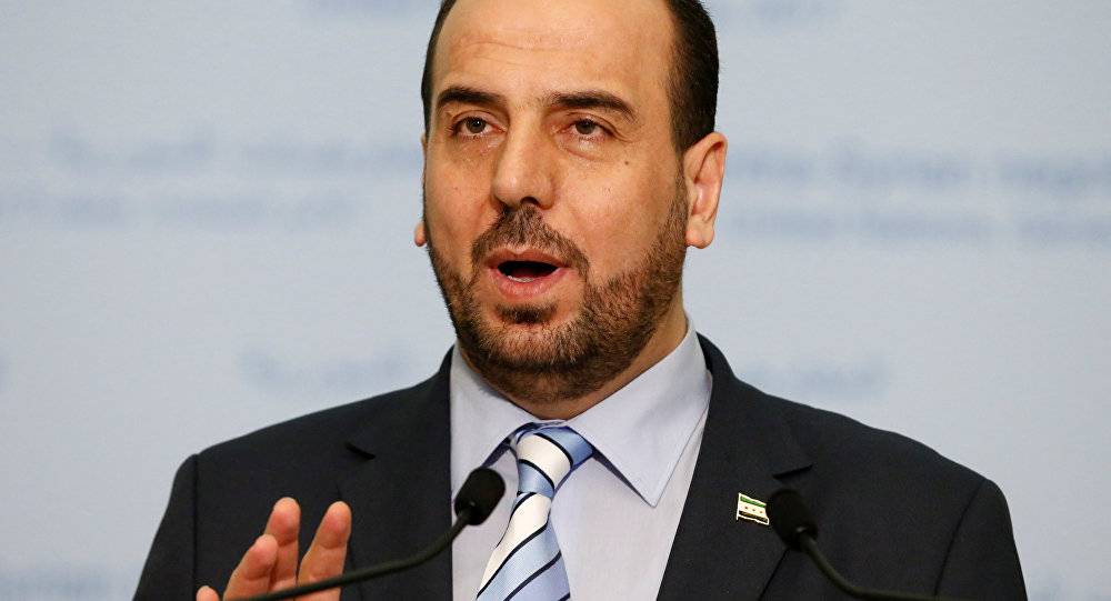 نصر الحريري: أرحب برغبة دي ميستورا مناقشة الانتقال السياسي والحكم