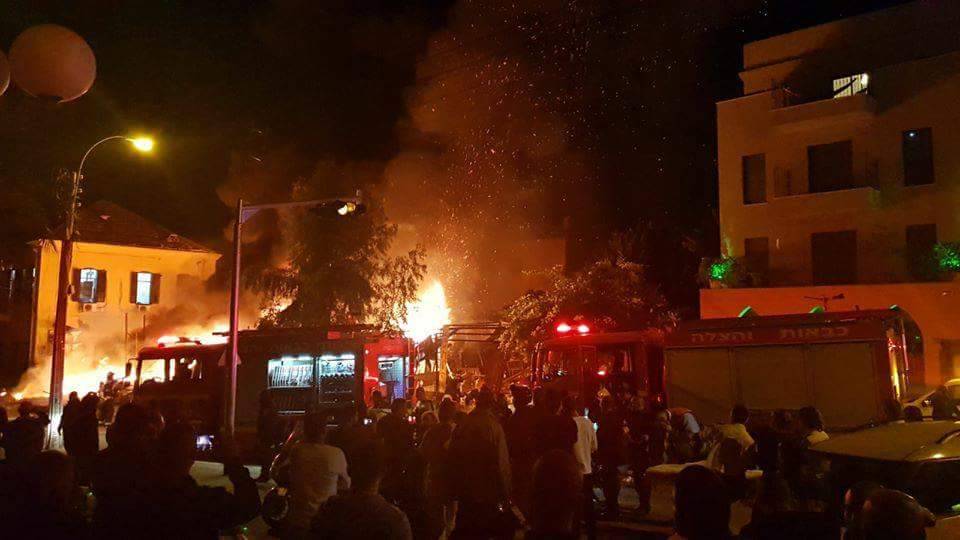 انفجار وحريق بمدينة "يافا" في فلسطين المحتلة