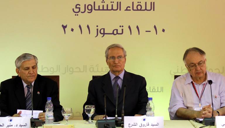 الشرع رجل المرحلة الانتقالية؟