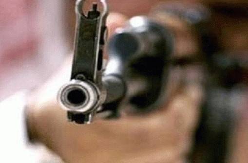 تبادلا إطلاق النار بسبب المخدرات في القبة.. فتدخل الأشقاء