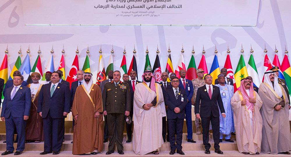 القائد العسكري للتحالف الإسلامي يعلن ثلاث مبادرات أساسية