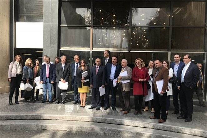 وصول فريق طبي أميركي الى لبنان تحضيرا لإجراء عمليات قلب لـ10 أطفال
