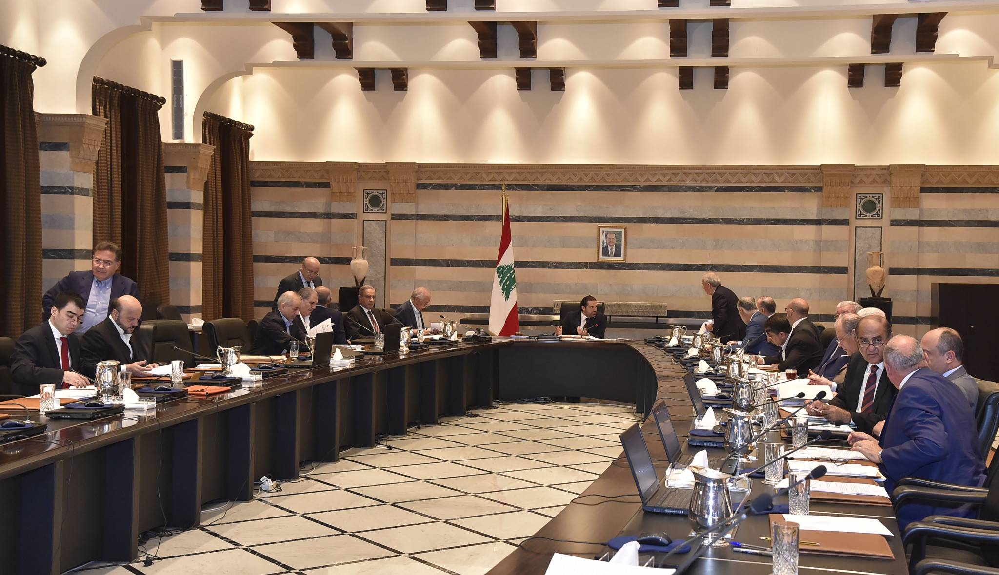 ماذا يقول الدستور عن التعديل الحكومي؟