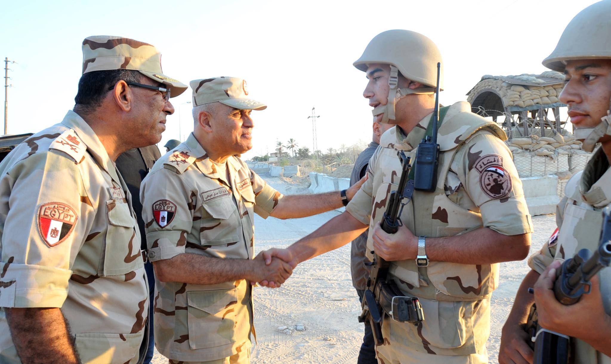 وزير الدفاع المصري: العلاقات بين القاهرة وموسكو تتميز بطابع استراتيجي