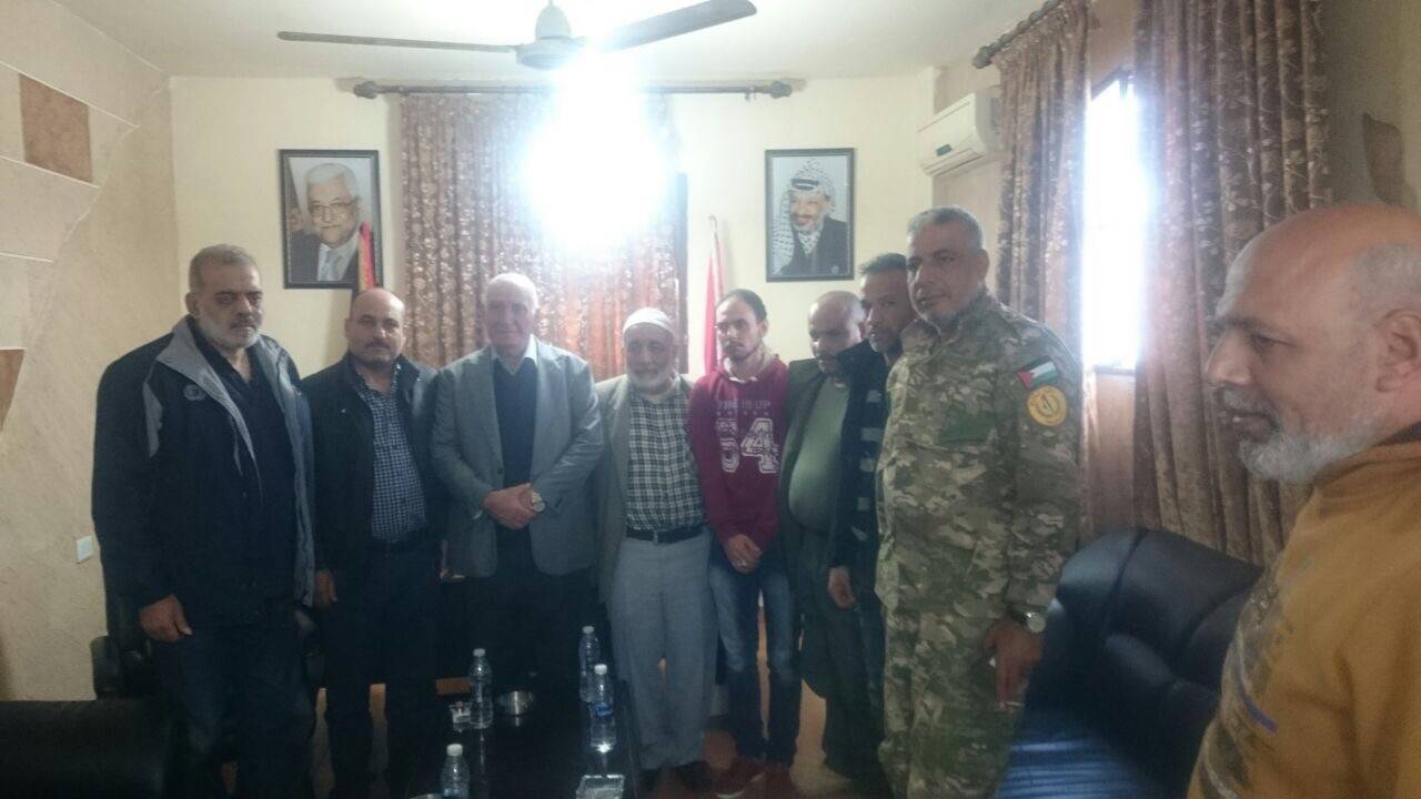 الفصائل الفلسطينية: للتمسك بالحياد ورفض التوطين