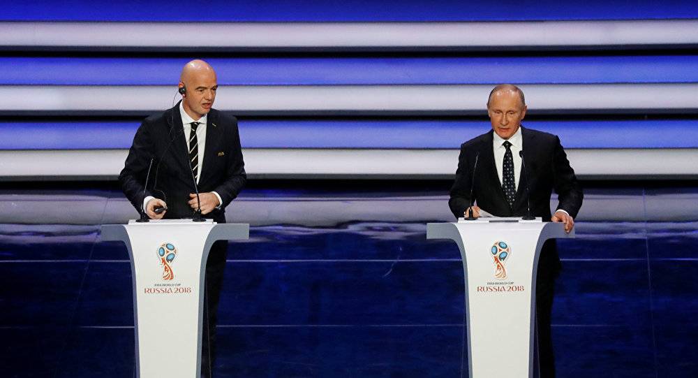 بوتين وإنفانتينو يطلقان فعاليات قرعة مونديال "روسيا 2018"