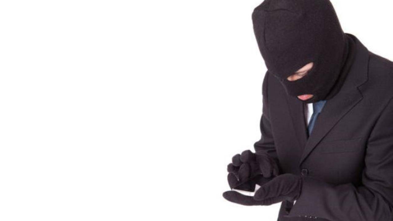 بالصور..100 عملية سلب في بيروت وجبل لبنان.. تفاصيل القبض على العصابة!