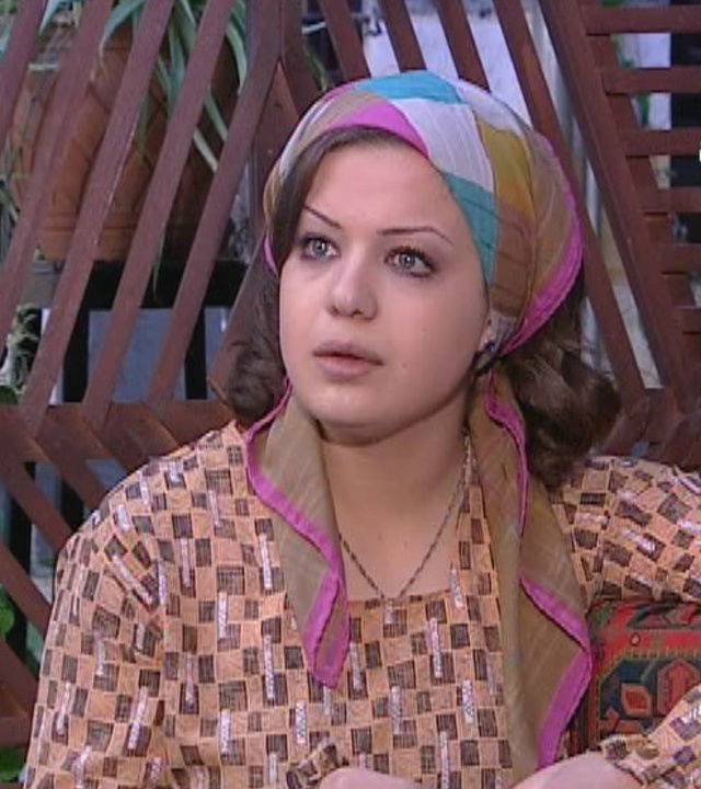 بالصورة : نجمة "باب الحارة" تصدم جمهورها بوزنها الزائد.. كيف أصبحت ؟