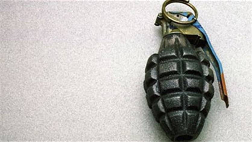 العثور على 4 قنابل يدوية في ديربلا في البترون
