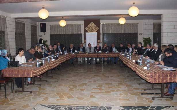 ندوة عن «قانون العمل والحدّ من البطالة»
عرضت أهمّ التعديلات
