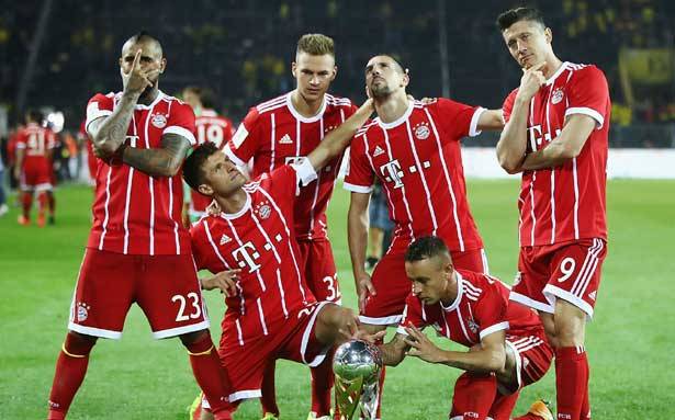دوري أبطال أوروبا في كرة القدم:
بايرن ميونيخ يستضيف باريس سان جرمان اليوم