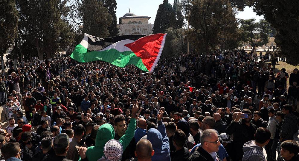 قيادي في "فتح": ترامب أضاع السلام ليتباهى على أسلافه