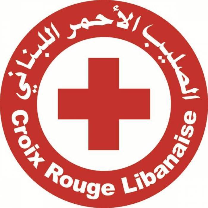 الصليب الاحمر: اكثر من 10 اشخاص بين متوف ومصاب  في حريق مخيم النازحين في غزة