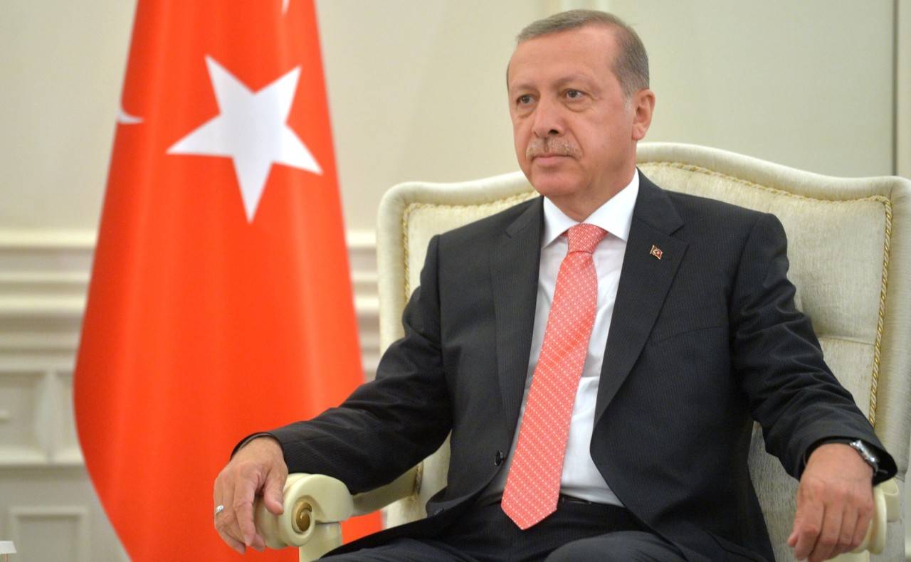أردوغان يدعو عون الى القمة الإسلامية بشأن القدس