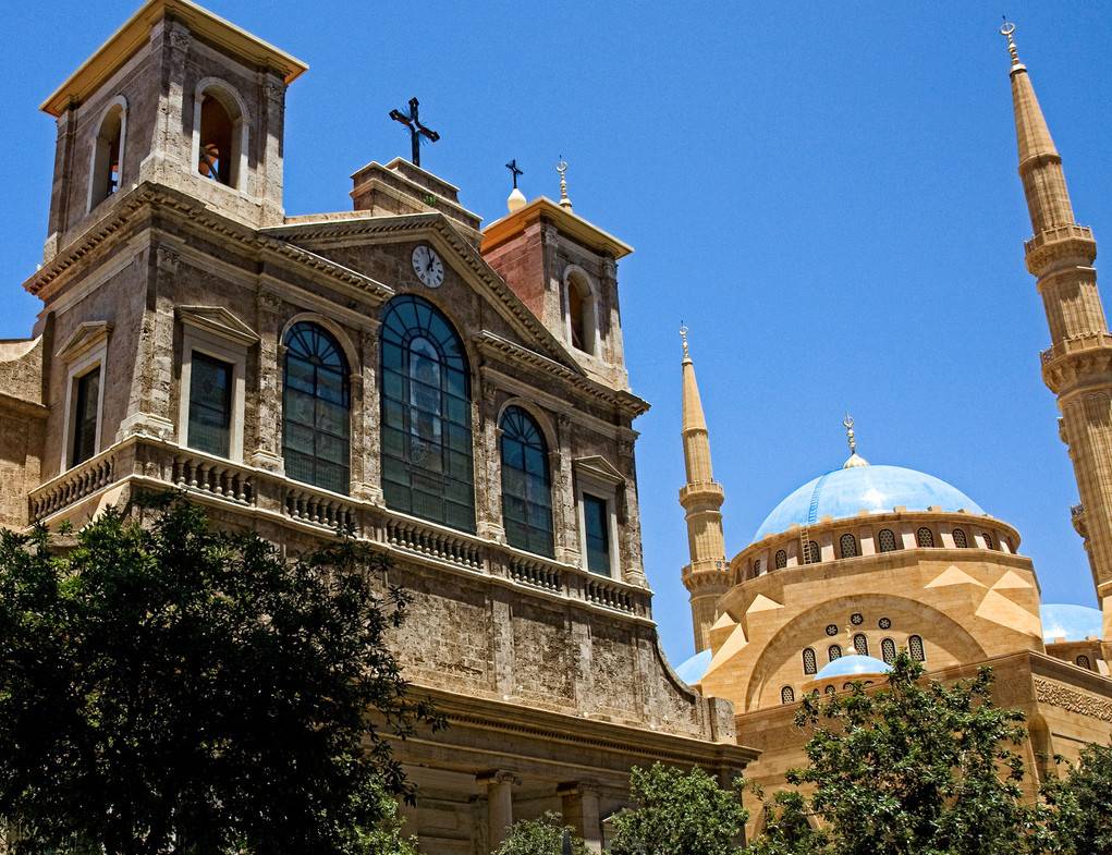 مسجد الأمين وكاتدرئية مار جرجس يتضامنان الليلة مع القدس