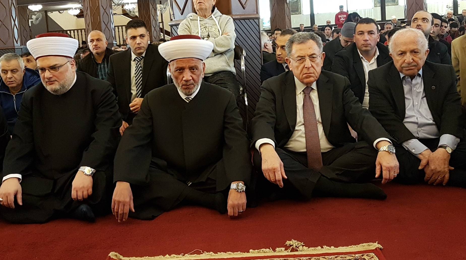 دريان: اعلان القدس عاصمة لاسرائيل لن يمر وسيكون له تداعيات