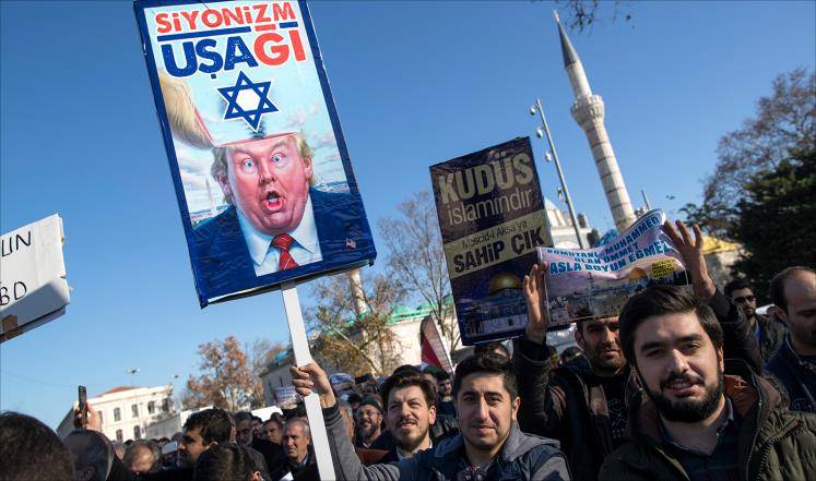 الولايات المتحدة أصبحت شعبيا في عزلة كبيرة بسبب قرار ترامب!