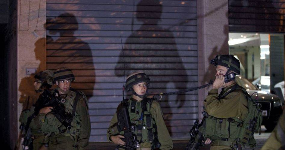 روسيا اليوم: مواجهات عنيفة عند مدخل رام الله بين المواطنين الفلسطينيين والجيش الإسرائيلي