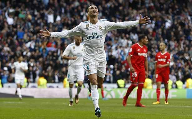 البطولات الأوروبية في كرة القدم : ريال مدريد يسحق اشبيلية (5-0) وبايرن ميونيخ بطلاً للذهاب
