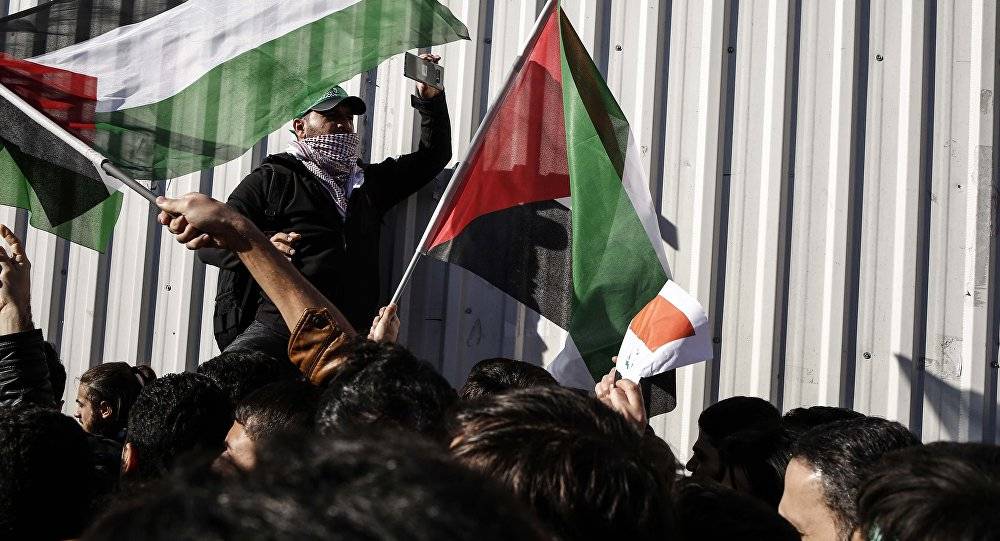 الجيش الإسرائيلي يواجه الغضب الفلسطيني بالرصاص الحي