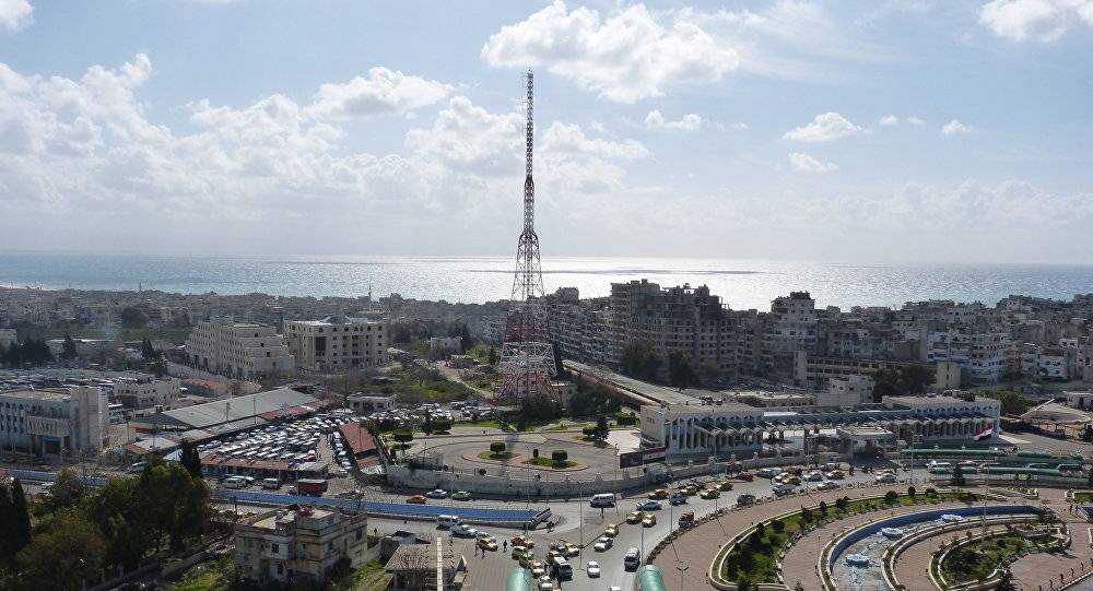 بالفيديو: حناجر الفلسطينيين داخل سوريا تصدح غضبا وتندد بكلام ترامب