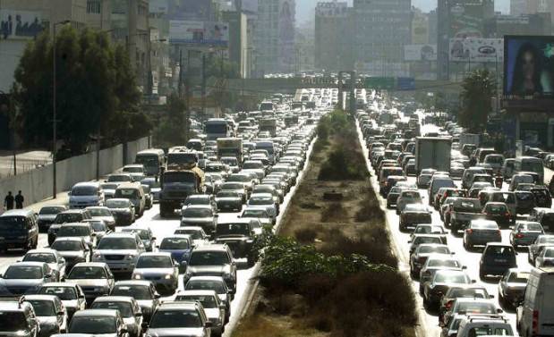 إلى اللّبنانيين: أسلوب سرقة جديد على الطرقات.. احذروا!