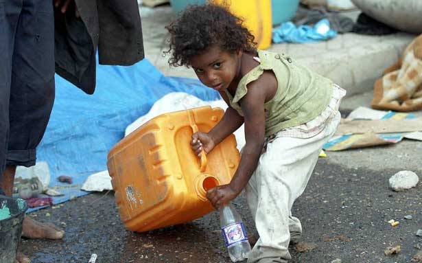 الحرب في اليمن أصبحت مجازر والطيران السعودي يقصف المدنيين