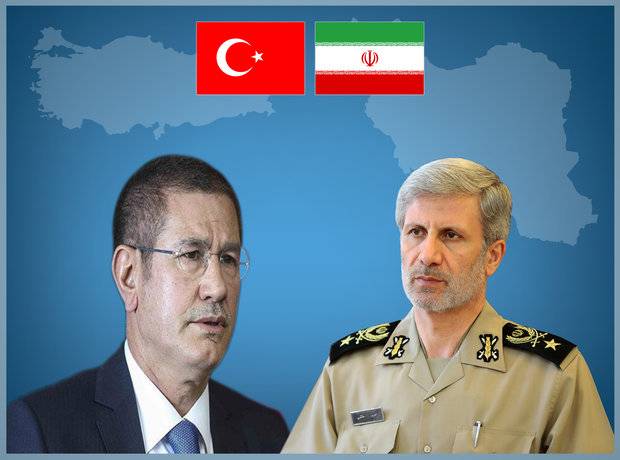 وزيرا الدفاع الايراني والتركي يصفان قرار ترامب حول القدس بانه خطأ فادح