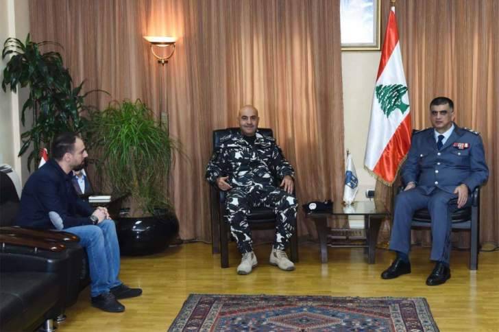 اللواء عثمان أسف عما جرى مع الصحافيين أثناء تظاهرة عوكر: تصرفات فردية