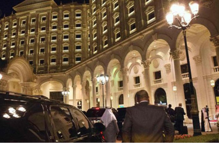 أنباء عن احتجاز رجل أعمال أردني بفندق“ريتز كارلتون”بالسعودية...والسبب؟!