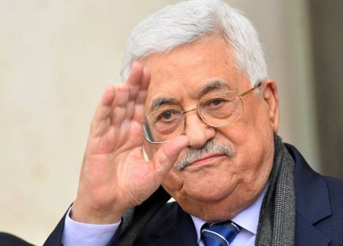 الرئيس الفلسطيني يغادر الدوحة