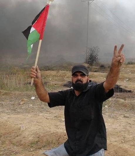 بالصور والفيديو- لحظة استشهاد إبراهيم أبو ثريا شاب فلسطيني قاوم الاحتلال بنصف جسد