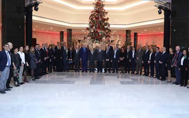 خلال استقباله المسؤولين في قطاع النبيذ
عون : نحن اليوم في صدد إنعاش الإقتصاد المنتج
لأن السياسة الريعيّة أوصلتنا الى الإستدانة والنكبة الماليّة