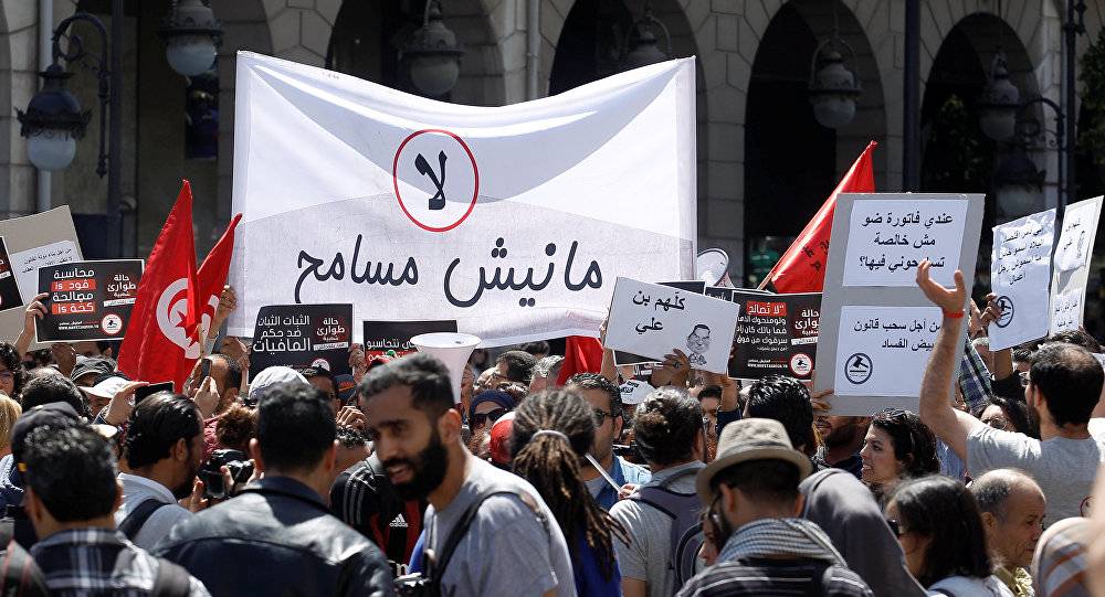 17 ديسمبر.. بأي حال عدت يا ثورة
