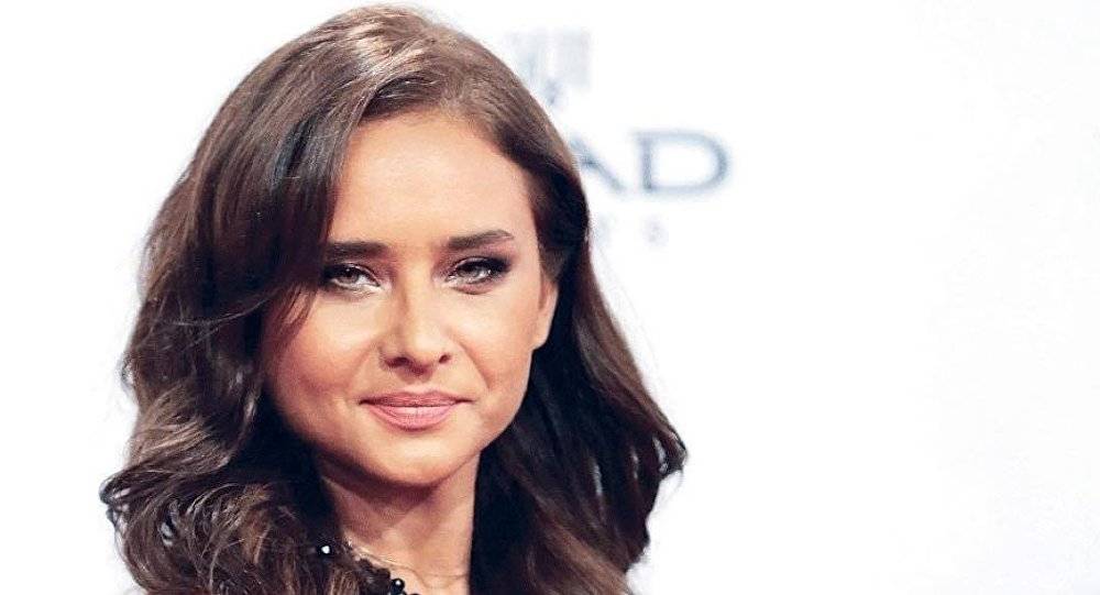في عيد ميلادها... هكذا عبرت نيللي كريم عن اعتزازها بأصولها الروسية