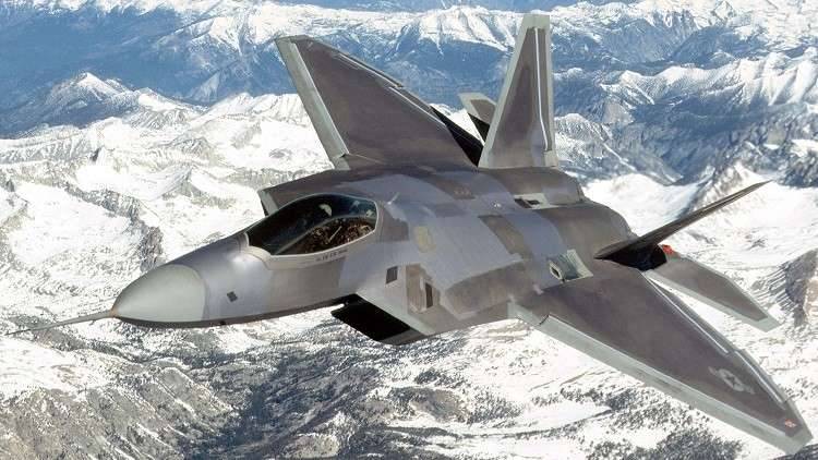 مقاتلات "F - 22" تلتقي بالـ"سو - 35" في سماء سوريا!