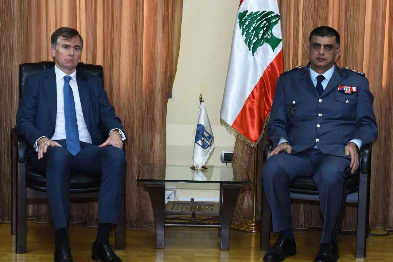 السفير البريطاني يشكر اللواء عثمان على سرعة توقيف قاتل الديبلوماسية