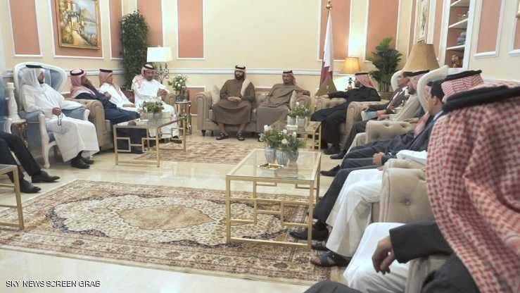 شيوخ آل ثاني في اجتماع "إنقاذ قطر"
